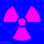 Imagem do smbolo da radiao internacionalmente reconhecido. Um triflio (em forma de trevo - trs folhas). <br/><br/> Palavras-chave: Radioatividade. Simbologia.